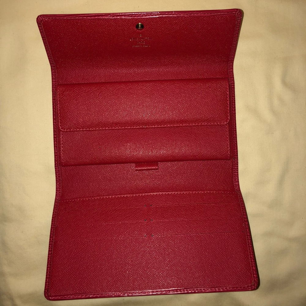 Louis Vuitton Epi Wallet - Picture 4 of 7
